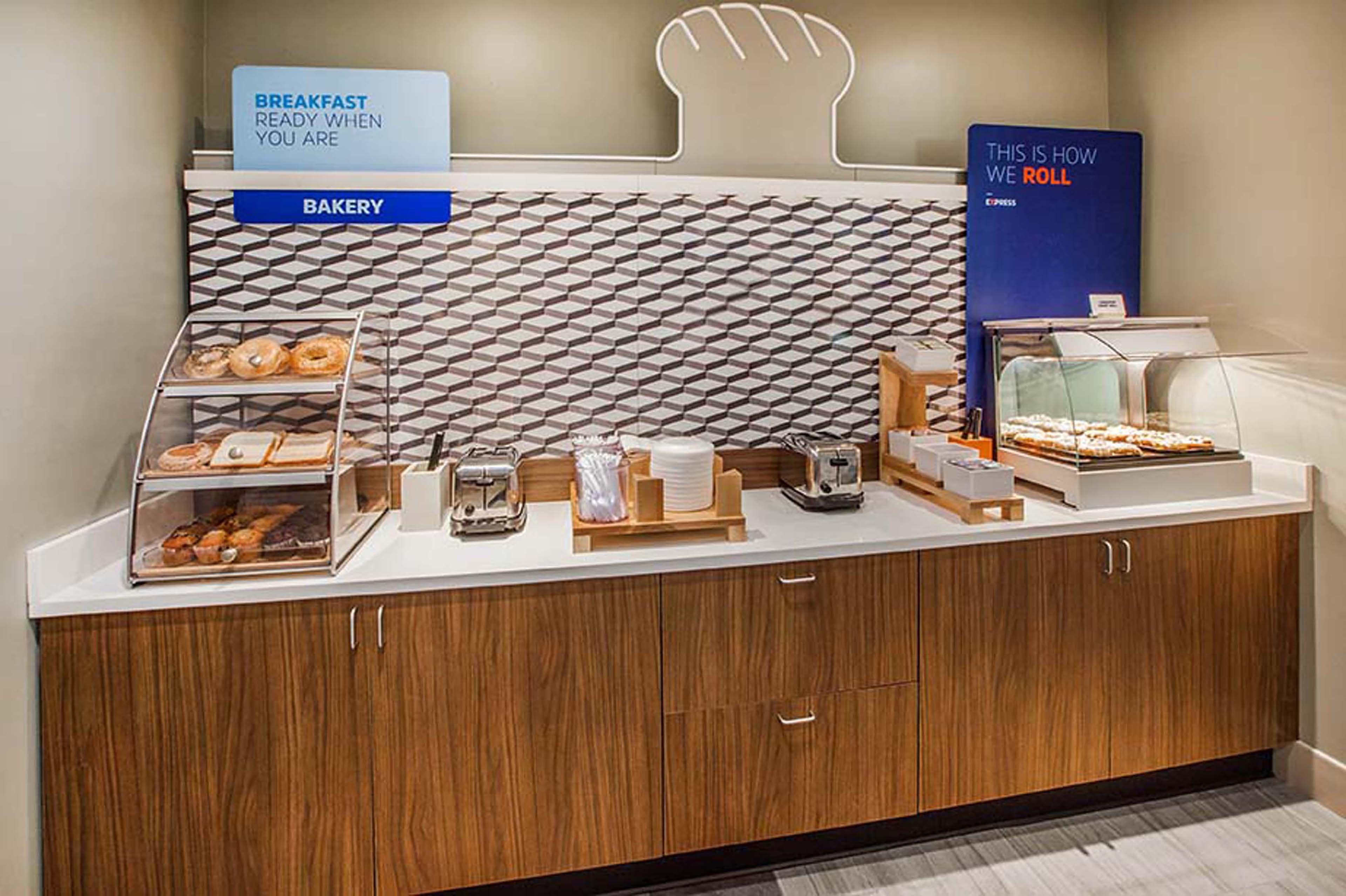 Holiday Inn Express & Suites Del Rio By Ihg Ngoại thất bức ảnh