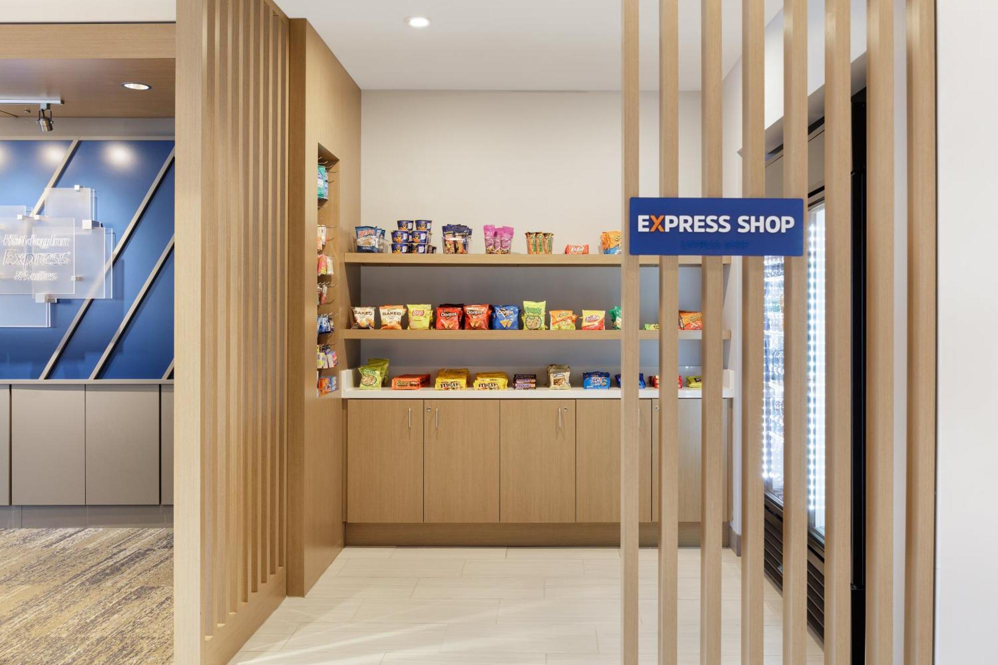 Holiday Inn Express & Suites Del Rio By Ihg Ngoại thất bức ảnh