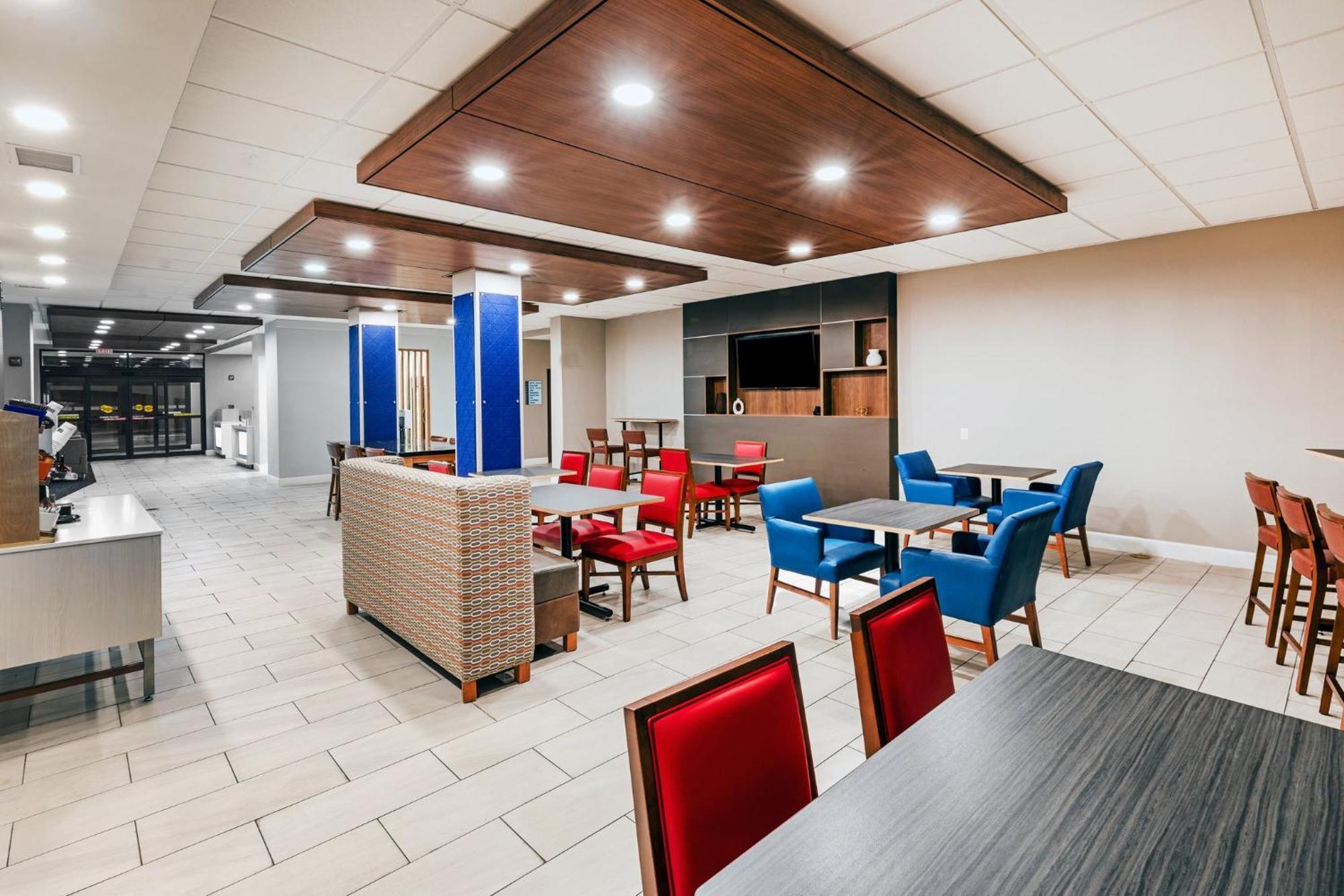 Holiday Inn Express & Suites Del Rio By Ihg Ngoại thất bức ảnh