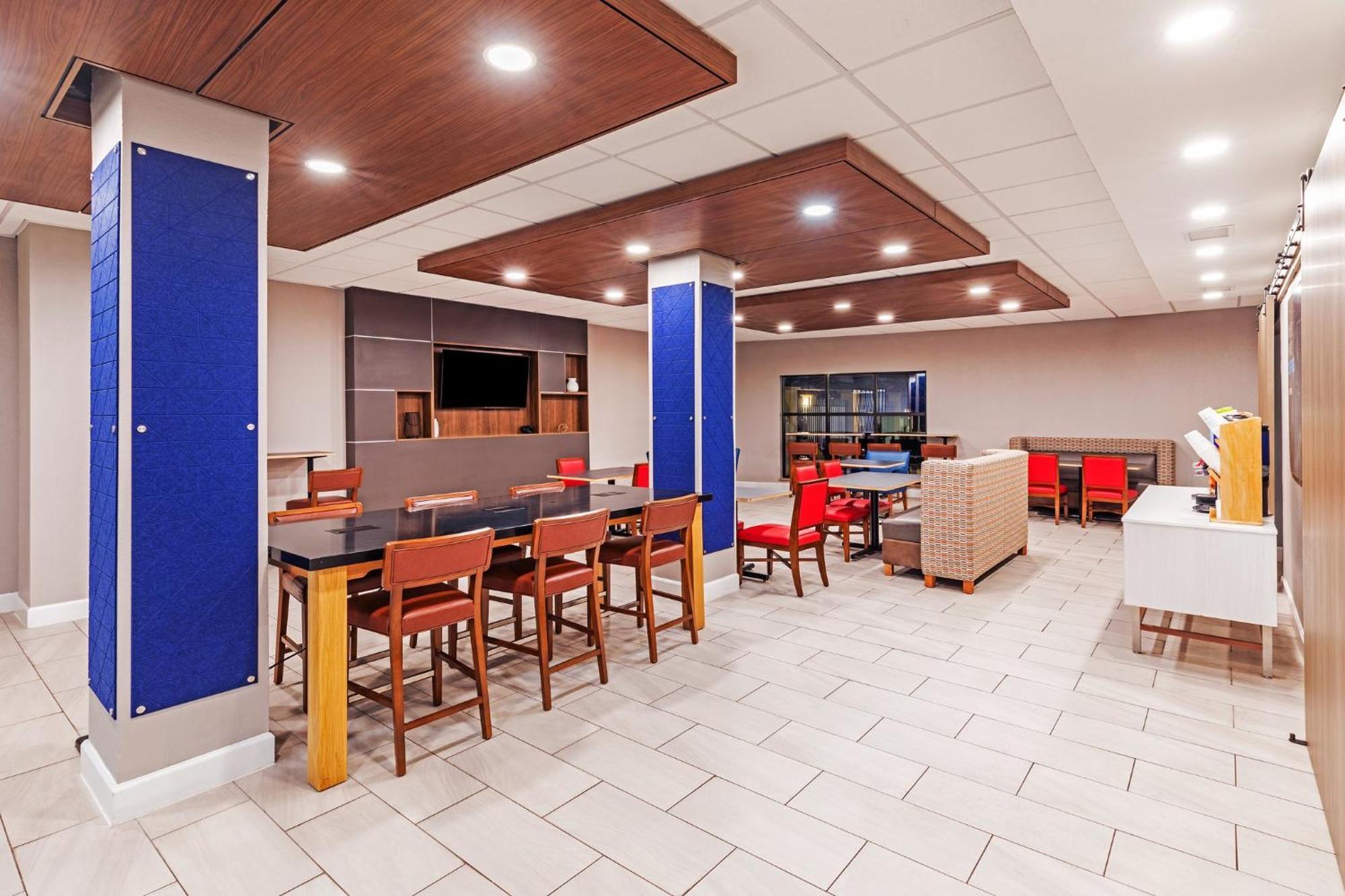 Holiday Inn Express & Suites Del Rio By Ihg Ngoại thất bức ảnh