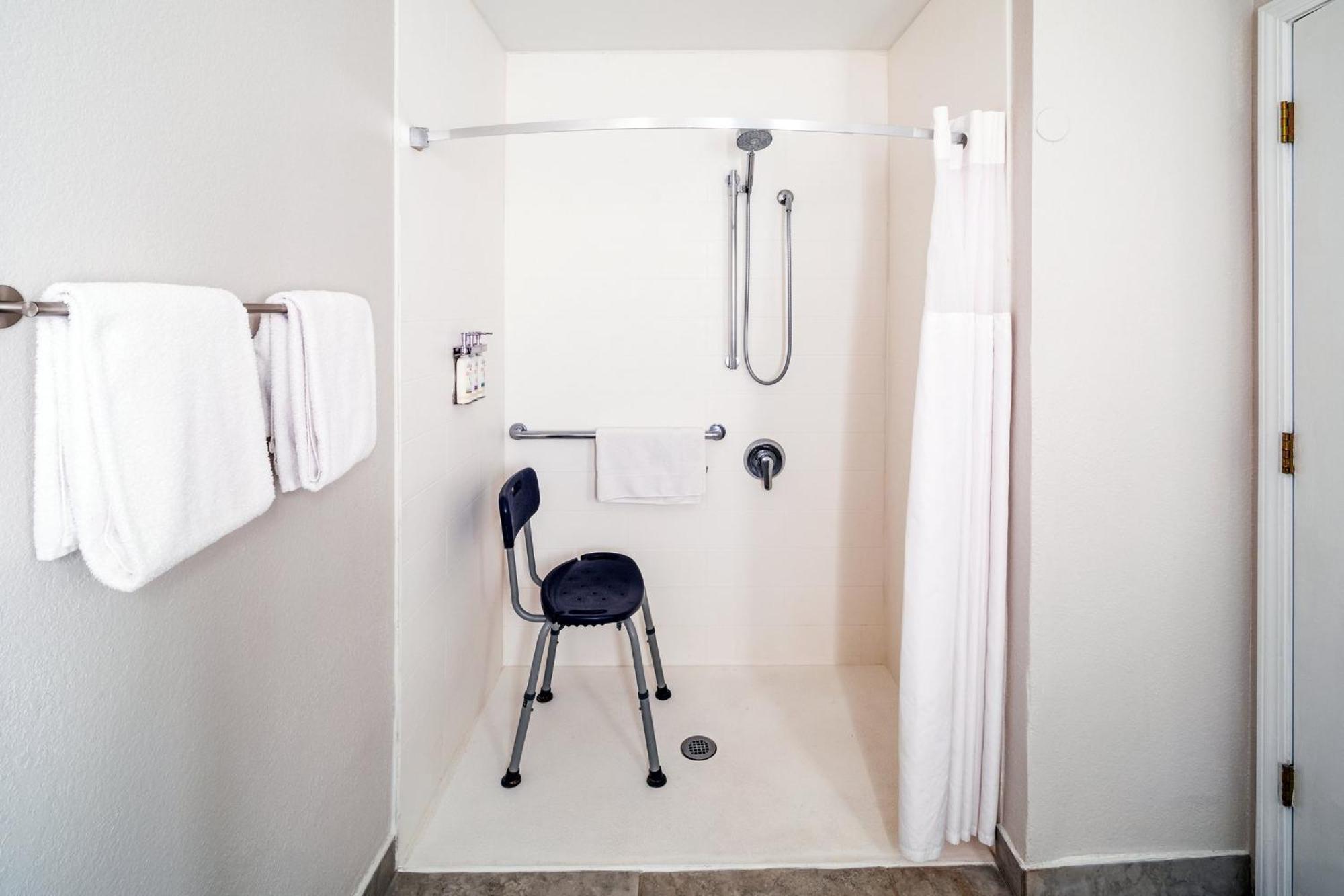 Holiday Inn Express & Suites Del Rio By Ihg Ngoại thất bức ảnh